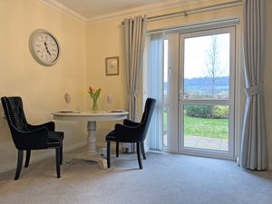 Photo 6- click for photo gallery